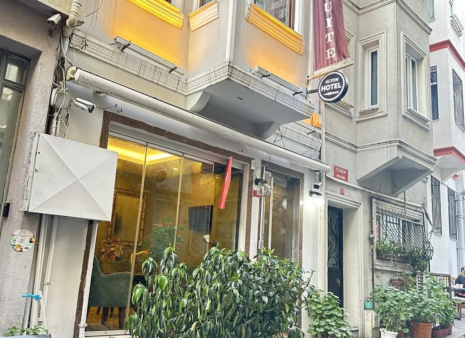 Taxim Alyon Suite Hotel contacts