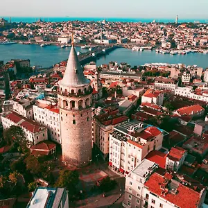 Taksim Istiklal Street Kamil - Historical Отель